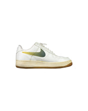 Load image into Gallery viewer, Nike AF1 Taiwan 2001 Left inside Japan 