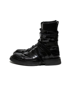 Dior Lumiere Du Nord Black Patent Leather Boots Left