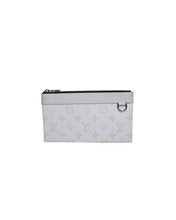 Load image into Gallery viewer, Louis Vuitton Discovery Pochette White PM