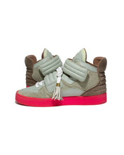 Load image into Gallery viewer, Louis Vuitton x Kanye West Patchwork Jaspers Size 8 inside Right Side  