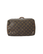 Load image into Gallery viewer, Vintage Louis Vuitton Speedy 30 Handbag SP1905 Bottom