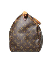 Load image into Gallery viewer, Vintage Louis Vuitton Speedy 40 VI 882 Right Corner