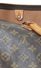 Load image into Gallery viewer, Vintage Louis Vuitton Speedy 40 VI 882 Style Code Stamp