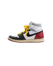 Load image into Gallery viewer, Nike Air Jordan One Union LA Black Toe Size 12 Right Inside