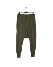 Load image into Gallery viewer, Rick Owens Prisoner Sweatpants Army Green