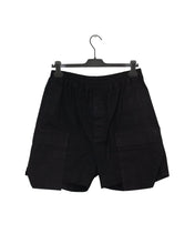 Load image into Gallery viewer, Rick Owens Black Cargo Shorts SS/16