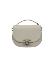 Load image into Gallery viewer, Chanel coco curve flap bag size medium front