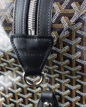 Load image into Gallery viewer, goyard-paris-boeing-bag-size-55-black Detail