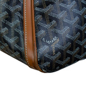 Load image into Gallery viewer, Goyard Croisière 45 Canvas Duffle Bag Right Side Left Corner 