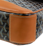 Load image into Gallery viewer, Goyard Grand Bleu MM Black and Brown Messenger Bag Right Side Details 