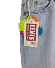 Load image into Gallery viewer, Levis LVC 517 Denim Size 31 Tags