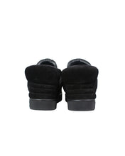Load image into Gallery viewer, Louis Vuitton Kanye West Black Dons LV 8.5 Back