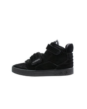Load image into Gallery viewer, Louis Vuitton Kanye West Black Jaspers Size LV 7.5 Left Side