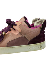 Load image into Gallery viewer, Louis Vuitton Kanye West Patchwork Dons Size LV 8 Blemish Detail 
