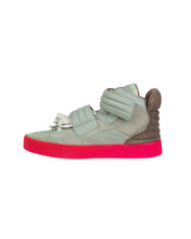 Load image into Gallery viewer, Louis Vuitton Kanye West Patchwork Jaspers LV 6.5 Right Inside