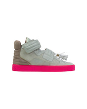 Load image into Gallery viewer, Louis Vuitton Kanye West Patchwork Jasper Size LV 7.5 Paris Left Side 