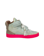 Load image into Gallery viewer, Louis Vuitton Kanye West Patchwork Jasper Size LV 8 Left Inside Angel 