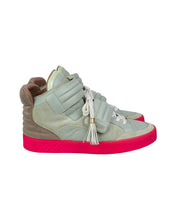 Load image into Gallery viewer, Louis Vuitton Kanye West Patchwork Jasper Size LV 8 