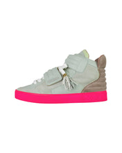 Load image into Gallery viewer, Louis Vuitton Kanye West Patchwork Jaspers Size LV 8 Paris Left Side