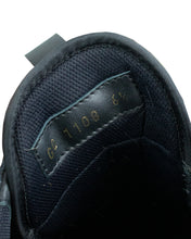 Load image into Gallery viewer, Louis Vuitton Run Away Pulse Sneaker Size Tag 