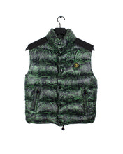 Load image into Gallery viewer, Moncler Pharrell Williams Forest Vest 