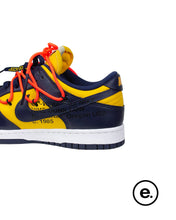 Load image into Gallery viewer, Nike Off White Michigan Dunks Size 8 Side eight one three logo