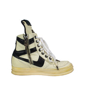 Load image into Gallery viewer, Rick Owens x Chrome Hearts Creatch Dunks Left Inside
